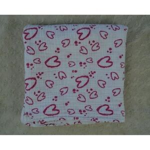 Zutano Hearts Print Baby Swaddle Blanket Dark Pink White Polka Dot Muslin Cotton